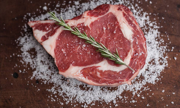 Врачи предупредили об ускоряющих старение популярных продуктах